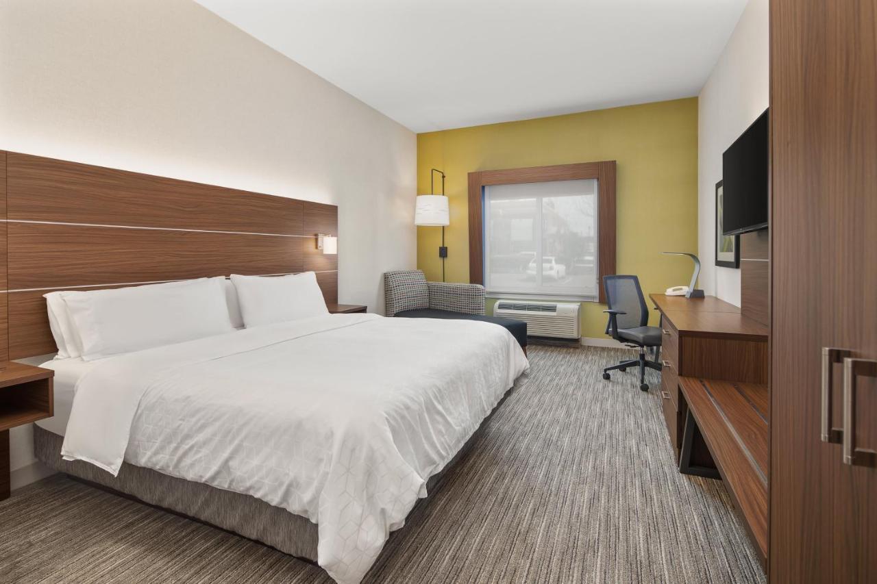 Holiday Inn Express Hotel & Suites Sacramento Airport Natomas, An Ihg Hotel Стая снимка