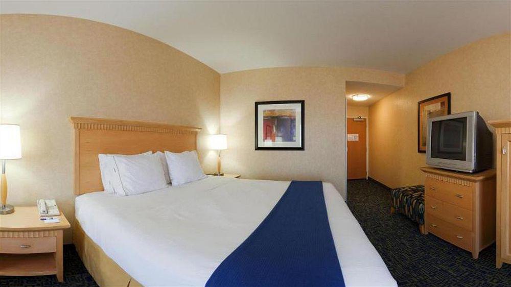 Holiday Inn Express Hotel & Suites Sacramento Airport Natomas, An Ihg Hotel Екстериор снимка