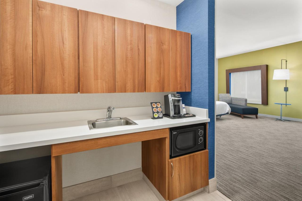 Holiday Inn Express Hotel & Suites Sacramento Airport Natomas, An Ihg Hotel Екстериор снимка