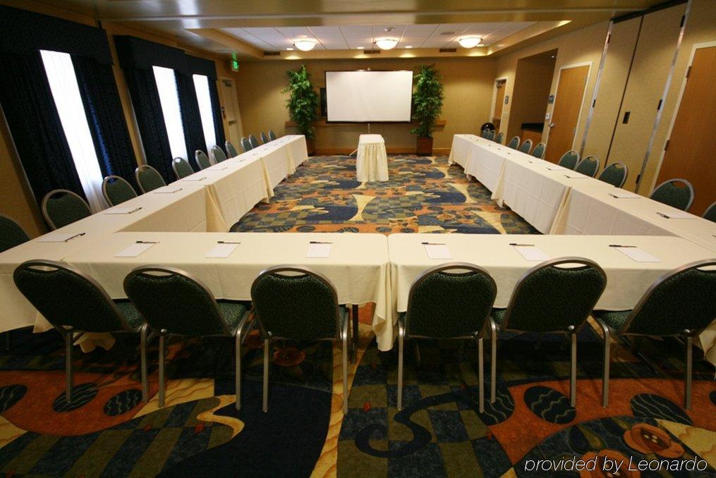 Holiday Inn Express Hotel & Suites Sacramento Airport Natomas, An Ihg Hotel Съоръжения снимка