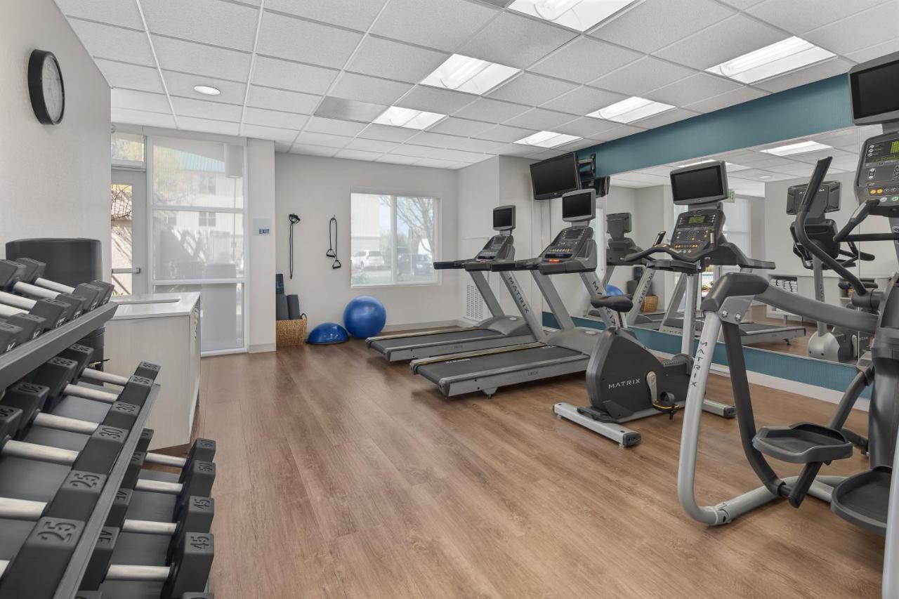 Holiday Inn Express Hotel & Suites Sacramento Airport Natomas, An Ihg Hotel Екстериор снимка